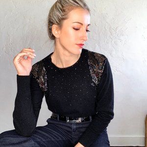 Fitted Beads/black sweater
